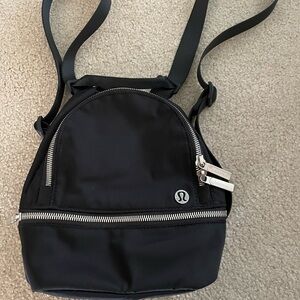 lululemon city adventure Black Backpack 3L